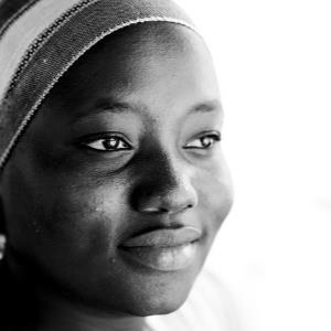 Do you believe people should STOP judging people by their looks? 