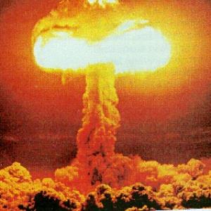 What would life be like if an atomic bomb was dropped in every country- which ones might survive